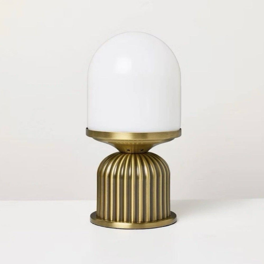 Hearth & Hand Brass Fluted Frosted Glass Accent Table Desk Lamp White NEW